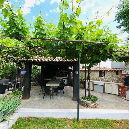 Pomerino Apartmans מראה חיצוני תמונה